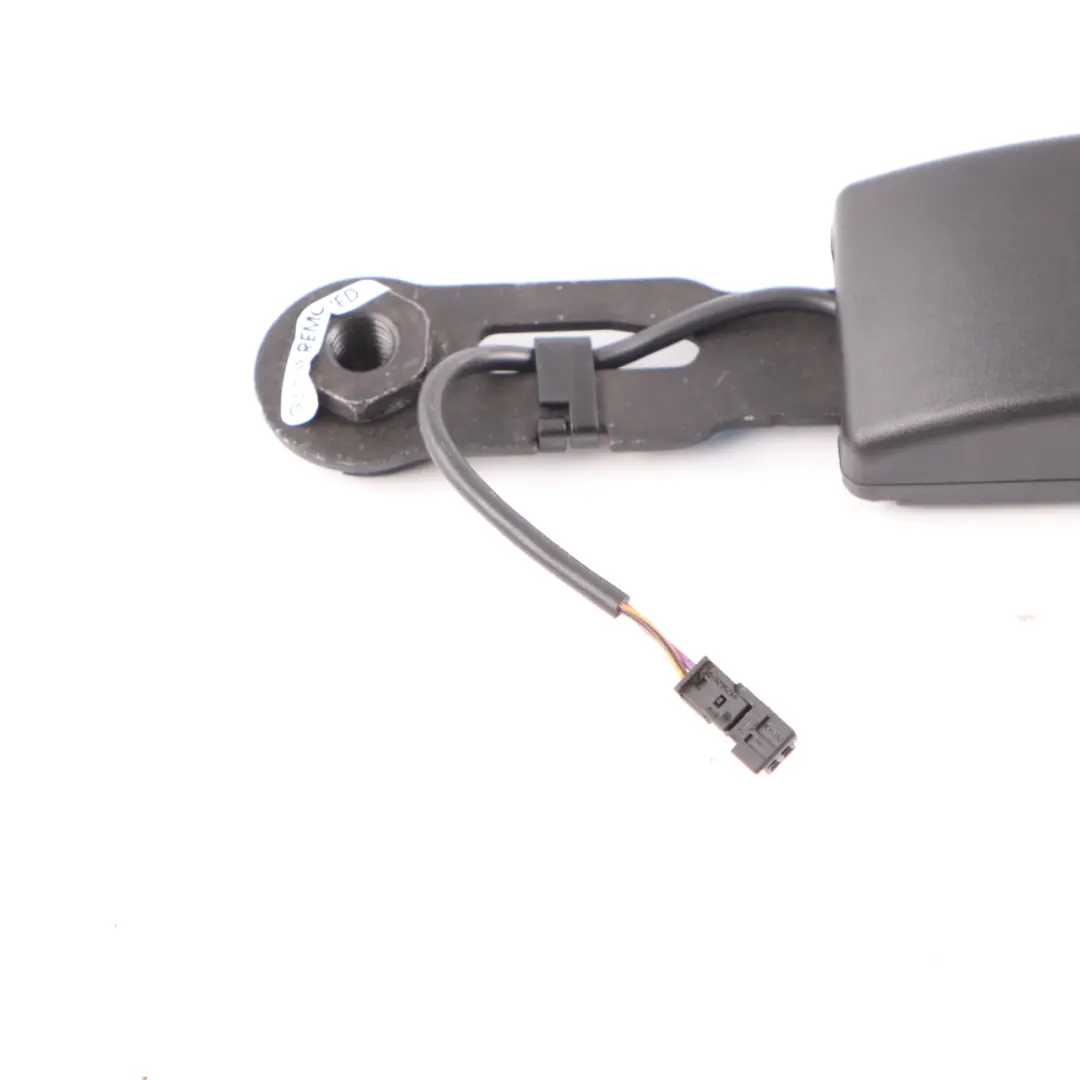 Hebilla Del Cinturón De Seguridad Trasero De La Correa Inferior para BMW G11 con número de pieza 7356629 BMW G11 Hebilla Del Cinturón De Seguridad Trasero De La Correa Inferior - SKU 7356629 - Número de pieza 7356629