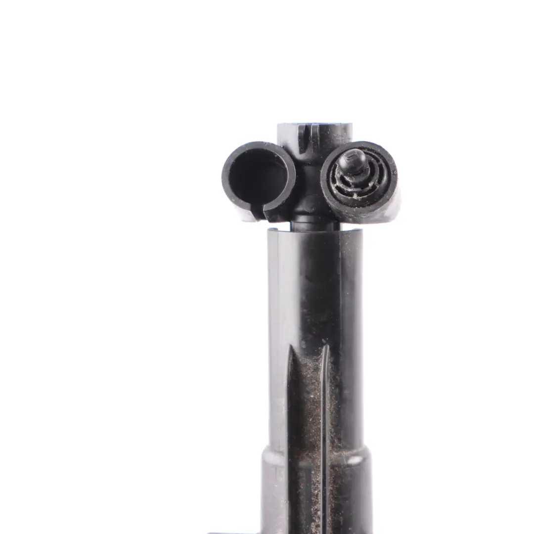Ugello lavafari destro per BMW X3 F25 X4 F26 con numero di parte 7357002 BMW X3 F25 X4 F26 Ugello lavafari destro - SKU 7357002 - Numero di parte 7357002