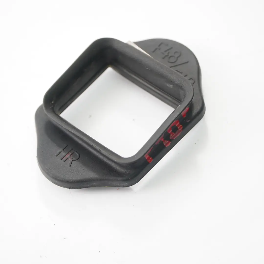 Guarnizione Porta Freno Guarnizione posteriore destra per BMW X1 F48 con numero di parte 7357010 BMW X1 F48 Guarnizione Porta Freno Guarnizione posteriore destra - SKU 7357010 - Numero di parte 7357010