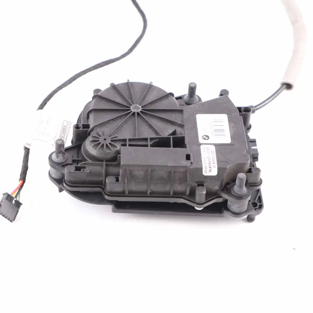 Couvercle Coffre Verrouillage Electrique Moteur Arrière pour BMW G11 G12 à propos du numéro de pièce 7357097 BMW G11 G12 Couvercle Coffre Verrouillage Electrique Moteur Arrière - SKU 7357097 - Numéro de pièce 7357097