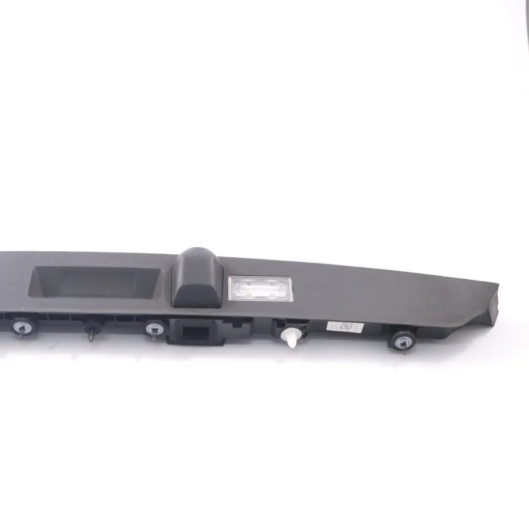 Coperchio del bagagliaio Portabagagli Maniglia innescata per BMW G11 G12 con numero di parte 7357105 BMW G11 G12 Coperchio del bagagliaio Portabagagli Maniglia innescata - SKU 7357105 - Numero di parte 7357105