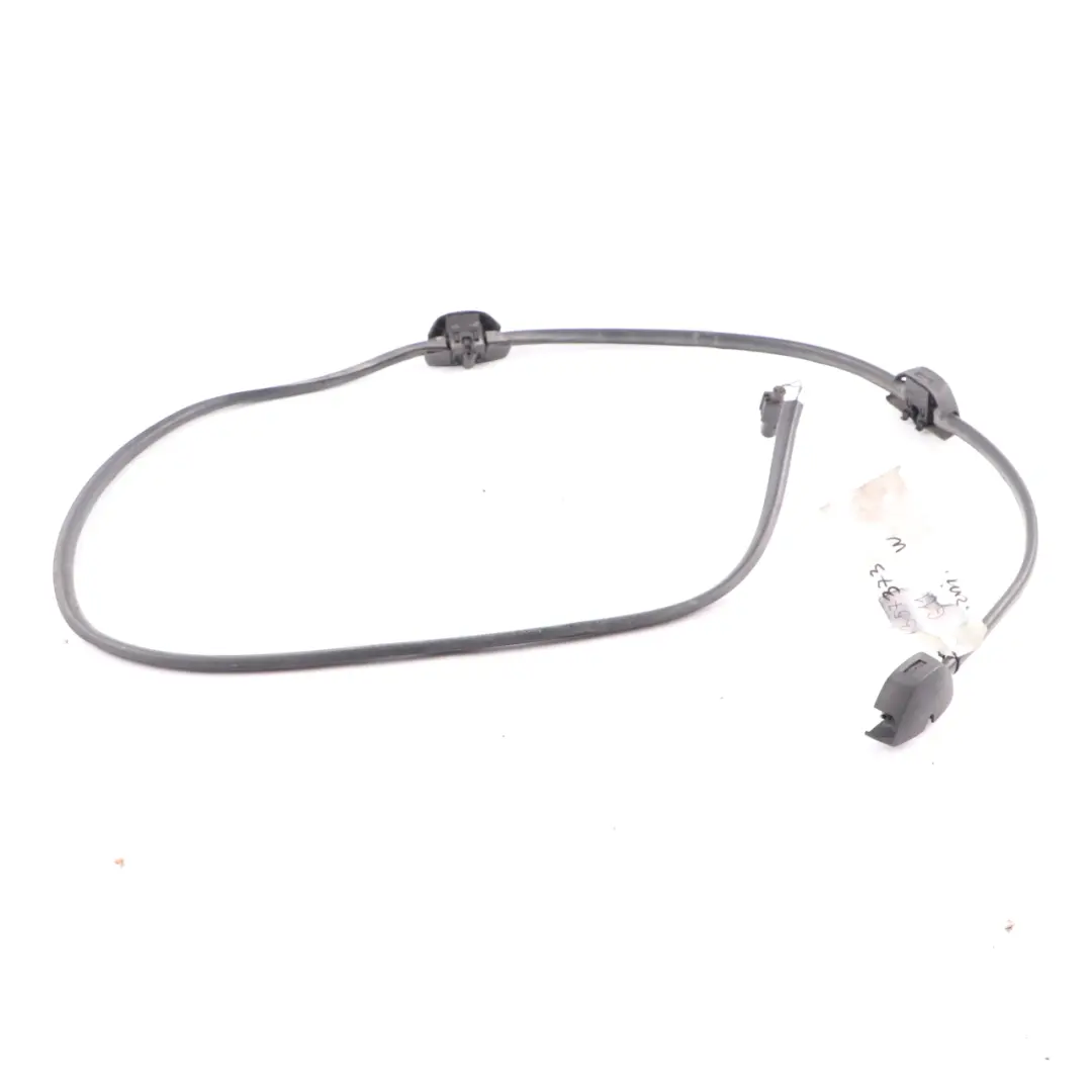 Tubo de chorro del lavaparabrisas Mercedes C117 W176 W246 Boquilla A1768601292 para con número de pieza 7357373 Tubo de chorro del lavaparabrisas Mercedes C117 W176 W246 Boquilla A1768601292 - SKU 7357373 - Número de pieza 7357373