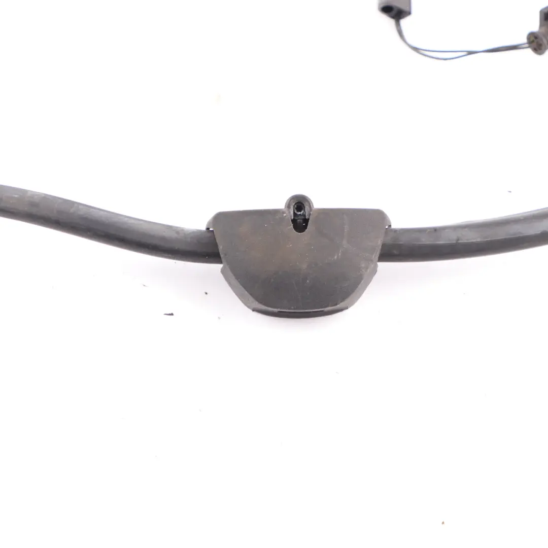  Tuyau de lave-glace Mercedes C117 W176 W246 Pulvérisation pour pare-brise - SKU 7357373 - Numéro de pièce 7357373