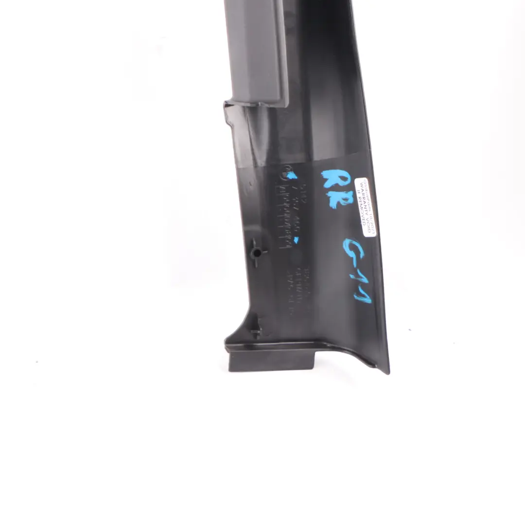 Window Sealing Rear Door Right O/S Guide Frame Seal Trim to BMW G11 with Part number 7357460 BMW G11 Window Sealing Rear Door Right O/S Guide Frame Seal Trim - SKU 7357460 - Part number 7357460