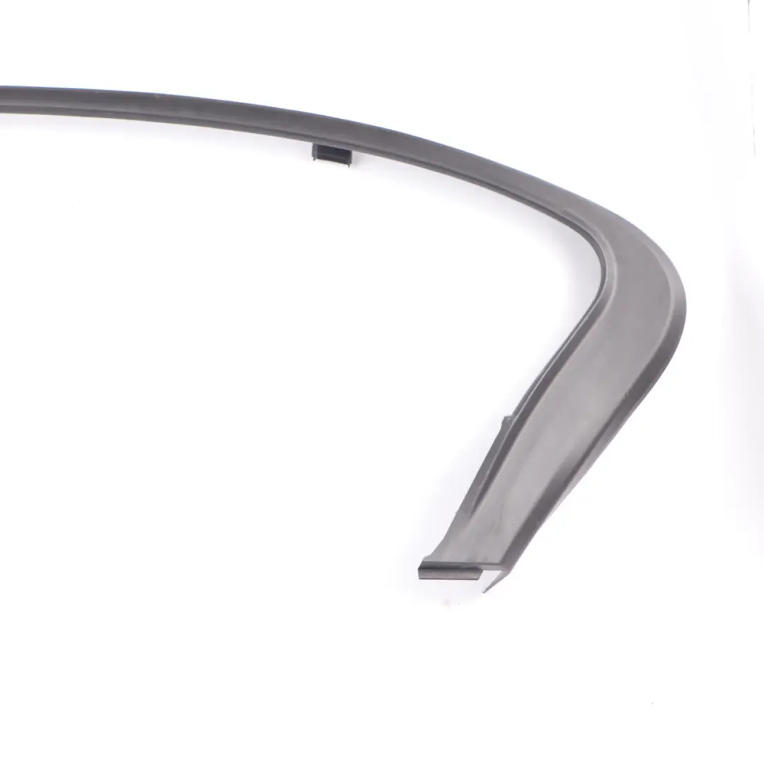 Window Sealing Rear Door Right O/S Guide Frame Seal Trim to BMW G11 with Part number 7357460 BMW G11 Window Sealing Rear Door Right O/S Guide Frame Seal Trim - SKU 7357460 - Part number 7357460