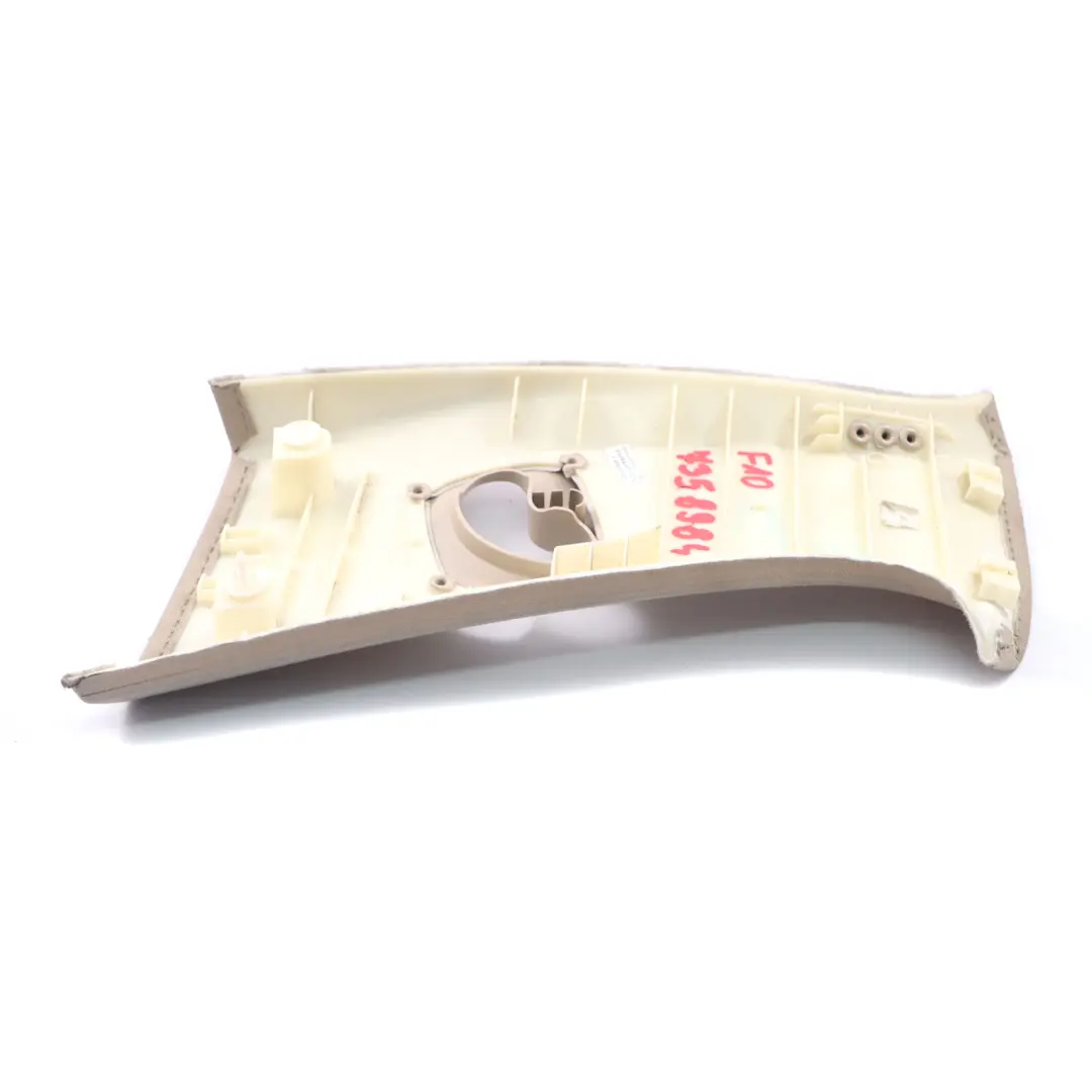 Tapa Columna B Pilar Superior Derecho Embellecedor Oyster para BMW F10 F11 con número de pieza 7358984 BMW F10 F11 Tapa Columna B Pilar Superior Derecho Embellecedor Oyster - SKU 7358984 - Número de pieza 7358984