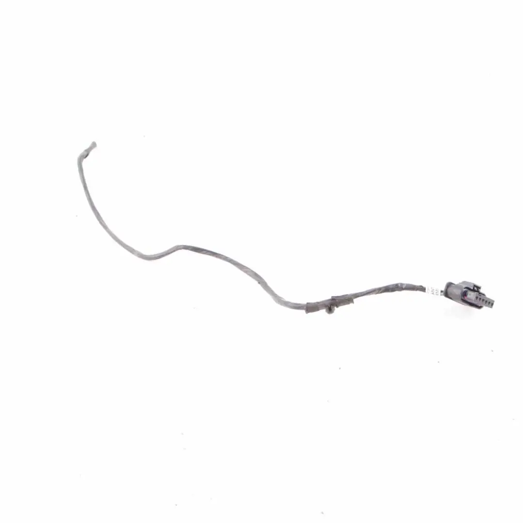 Luce Posteriore Pannello Laterale Destro Presa Cablaggio 2141397 per BMW F20 F21 LCI con numero di parte 7359018 BMW F20 F21 LCI Luce Posteriore Pannello Laterale Destro Presa Cablaggio 2141397 - SKU 7359018-3 - Numero di parte 7359018