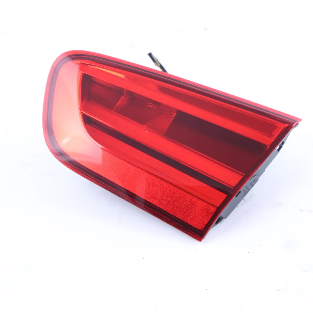 Lampe Arrière BMW F20 F21 LCI Lumière dans Couvercle de Coffre Droit Trim Panel pour à propos du numéro de pièce 7359020 Lampe Arrière BMW F20 F21 LCI Lumière dans Couvercle de Coffre Droit Trim Panel - SKU 7359020-1 - Numéro de pièce 7359020
