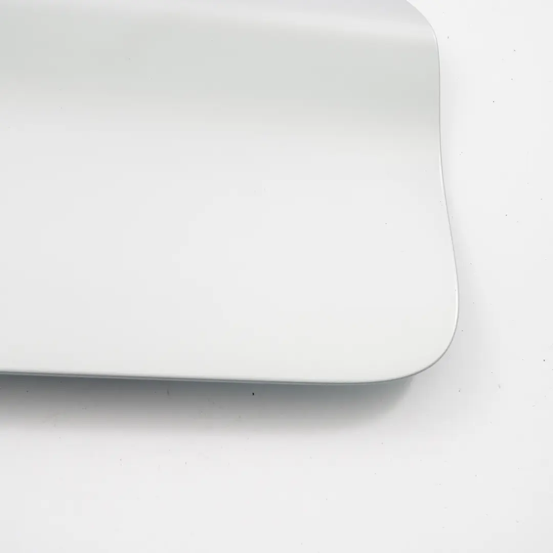 Kraftstoffeinfüllstutzen Klappenabdeckung Glacier Silver Metallic A83 für BMW X1 F48 mit Teilenummer 7359631 BMW X1 F48 Kraftstoffeinfüllstutzen Klappenabdeckung Glacier Silver Metallic A83 - SKU 7359631-GSB - Teilenummer 7359631