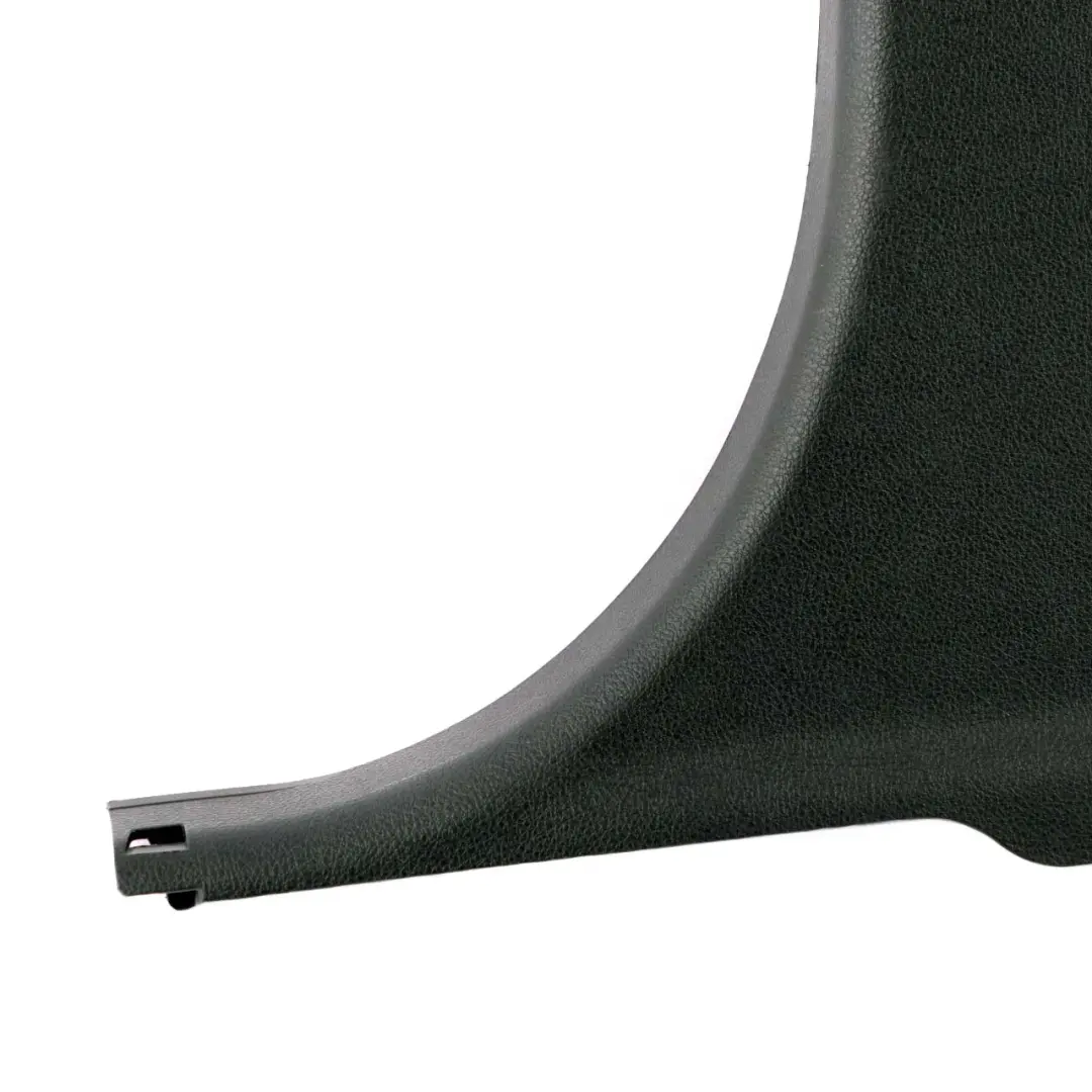 Destra Colonna B Bottom Trim Cover Panel Nero per BMW 2 F45 F46 con numero di parte 7359850 BMW 2 F45 F46 Destra Colonna B Bottom Trim Cover Panel Nero - SKU 7359850 - Numero di parte 7359850
