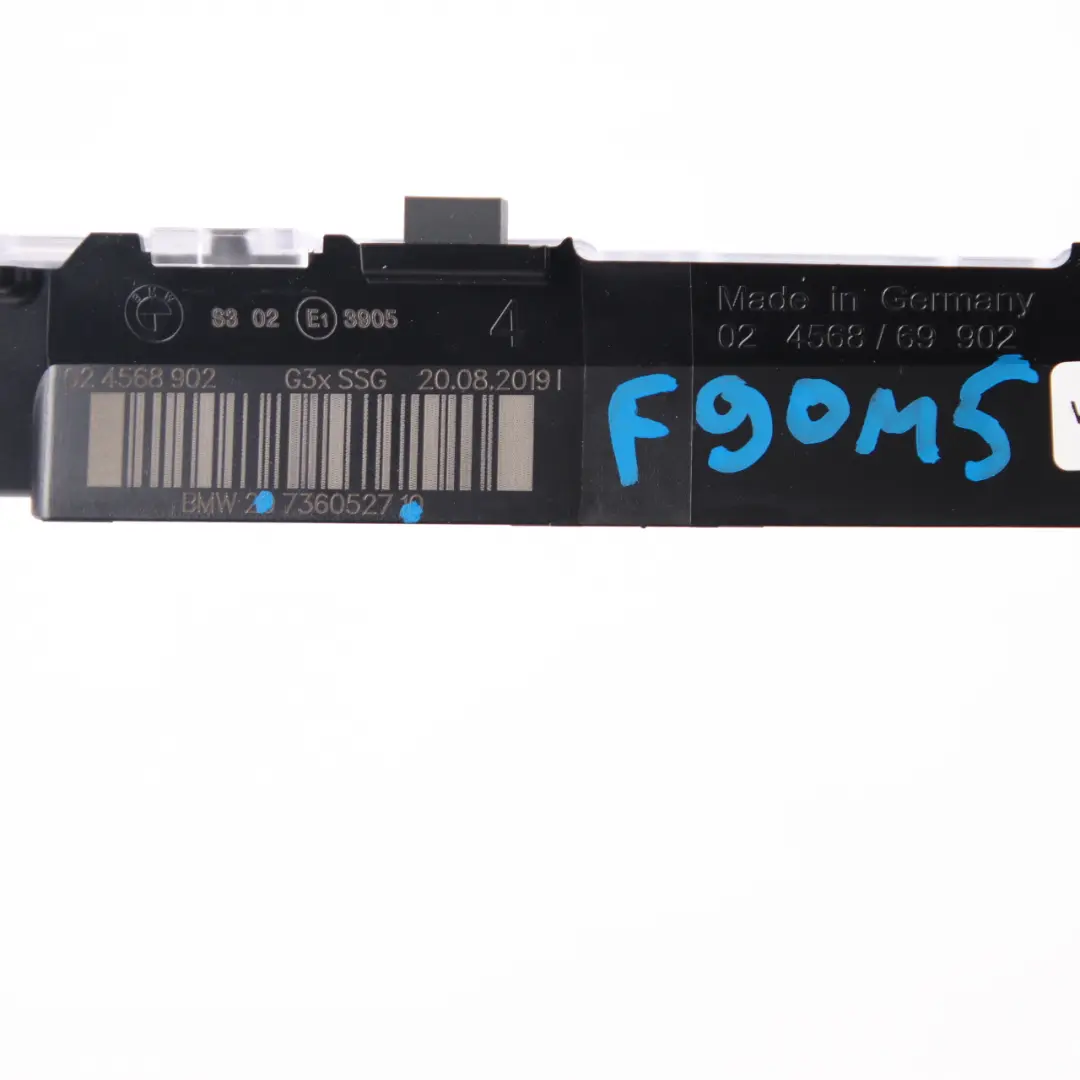 Lampe D'Arrêt Arrière Intérieur Frein Troisième Lumière Noir pour BMW G30 à propos du numéro de pièce 7360527 BMW G30 Lampe D'Arrêt Arrière Intérieur Frein Troisième Lumière Noir - SKU 7360527 - Numéro de pièce 7360527