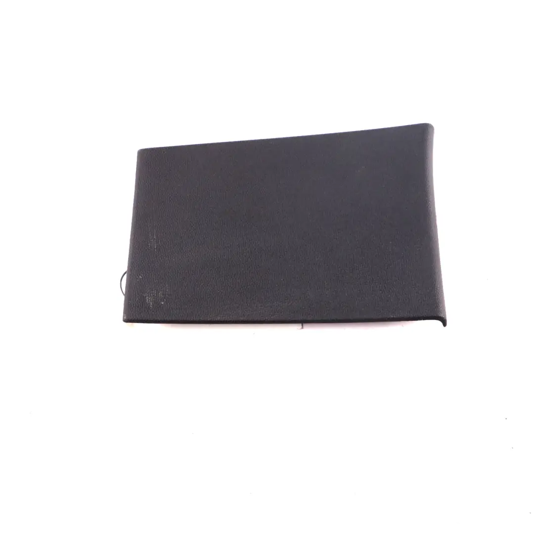 Mini F54 Clubman Couvercle porte Porte hayon gauche Service Cover Noir - SKU 7360891 - Numéro de pièce 7360891