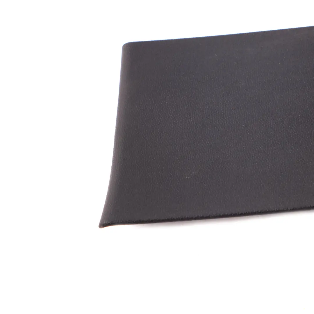 Couvercle porte Porte hayon gauche Service Cover Noir pour Mini F54 Clubman à propos du numéro de pièce 7360891 Mini F54 Clubman Couvercle porte Porte hayon gauche Service Cover Noir - SKU 7360891 - Numéro de pièce 7360891