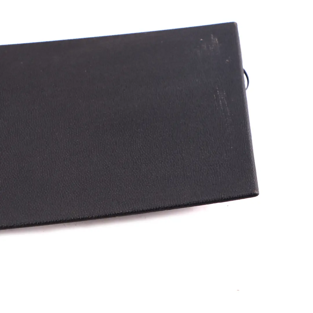 Couvercle porte Porte hayon gauche Service Cover Noir pour Mini F54 Clubman à propos du numéro de pièce 7360891 Mini F54 Clubman Couvercle porte Porte hayon gauche Service Cover Noir - SKU 7360891 - Numéro de pièce 7360891