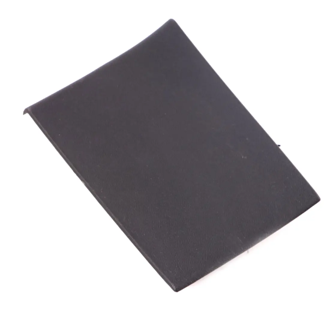 Trasero Derecho Tailgate Boot Service Lid Trim Cover para Mini Clubman F54 con número de pieza 7360892 Mini Clubman F54 Trasero Derecho Tailgate Boot Service Lid Trim Cover - SKU 7360892 - Número de pieza 7360892