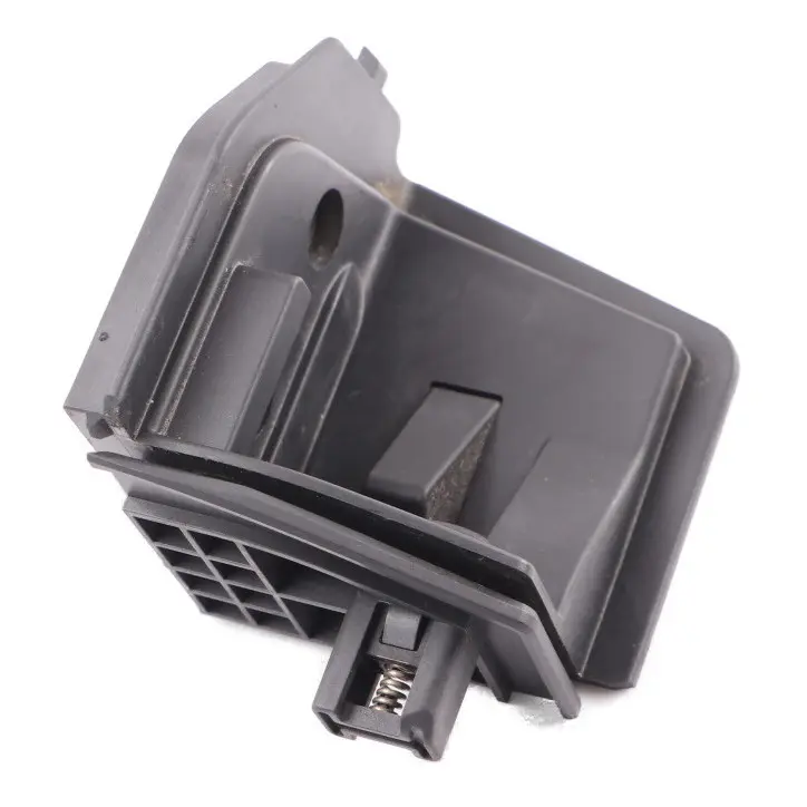 Halterung BMW F46 Koffer raum rollo links Halterung schwarz für mit Teilenummer 7360971 Halterung BMW F46 Koffer raum rollo links Halterung schwarz - SKU 7360971 - Teilenummer 7360971