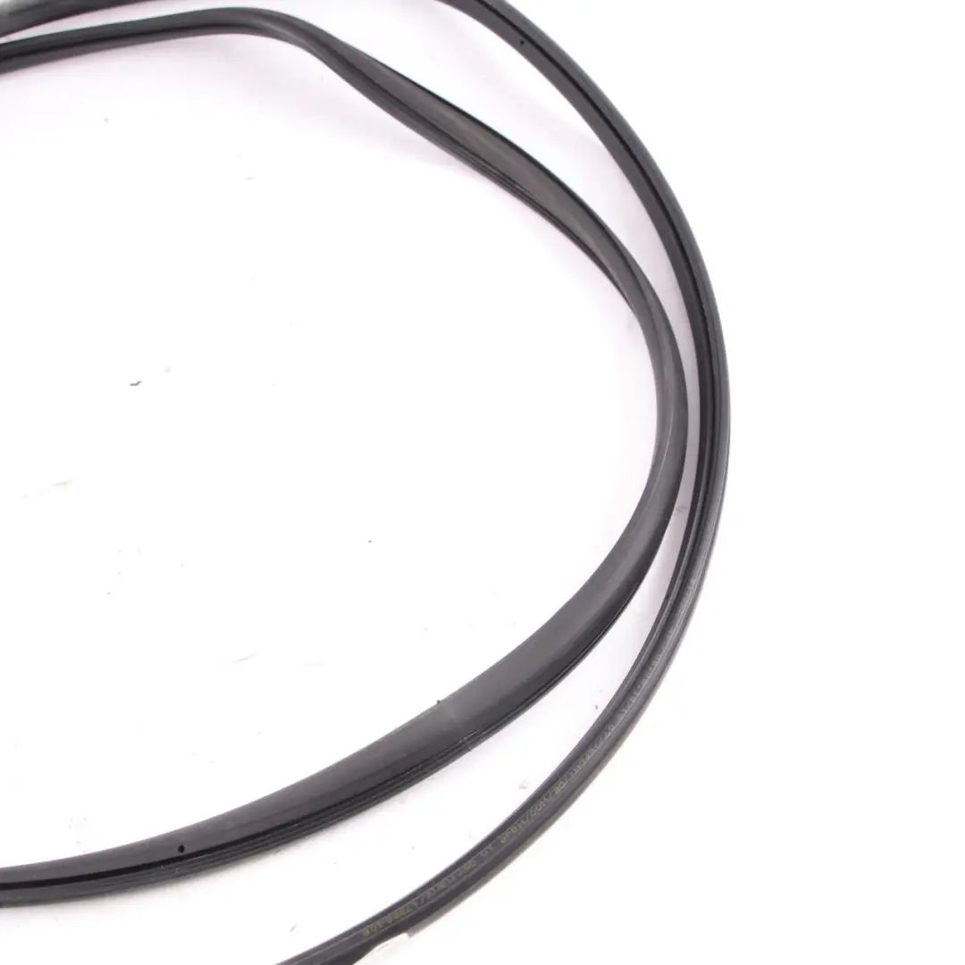 Rubber Seal BMW i3 I01 Glass Roof Sunroof Panoramic Gasket Black to with Part number 7361004 Rubber Seal BMW i3 I01 Glass Roof Sunroof Panoramic Gasket Black - SKU 7361004 - Part number 7361004