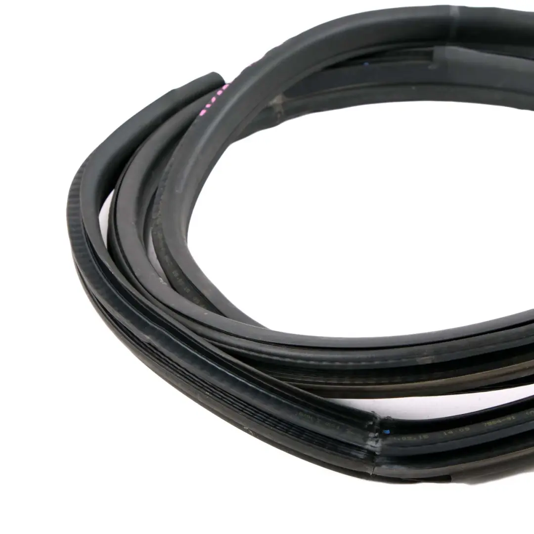 Door Weatherstrip Seal Sealing Gasket Right O/S Black to BMW i3 I01 with Part number 7361018 BMW i3 I01 Door Weatherstrip Seal Sealing Gasket Right O/S Black - SKU 7361018 - Part number 7361018
