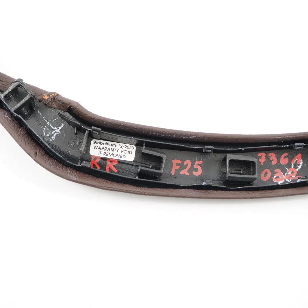 Rączka Klamka Drzwi Prawa Brązowa Skóra do BMW X3 F25 o numerze 7361032 BMW X3 F25 Rączka Klamka Drzwi Prawa Brązowa Skóra - SKU 7361032 - Numer Części 7361032