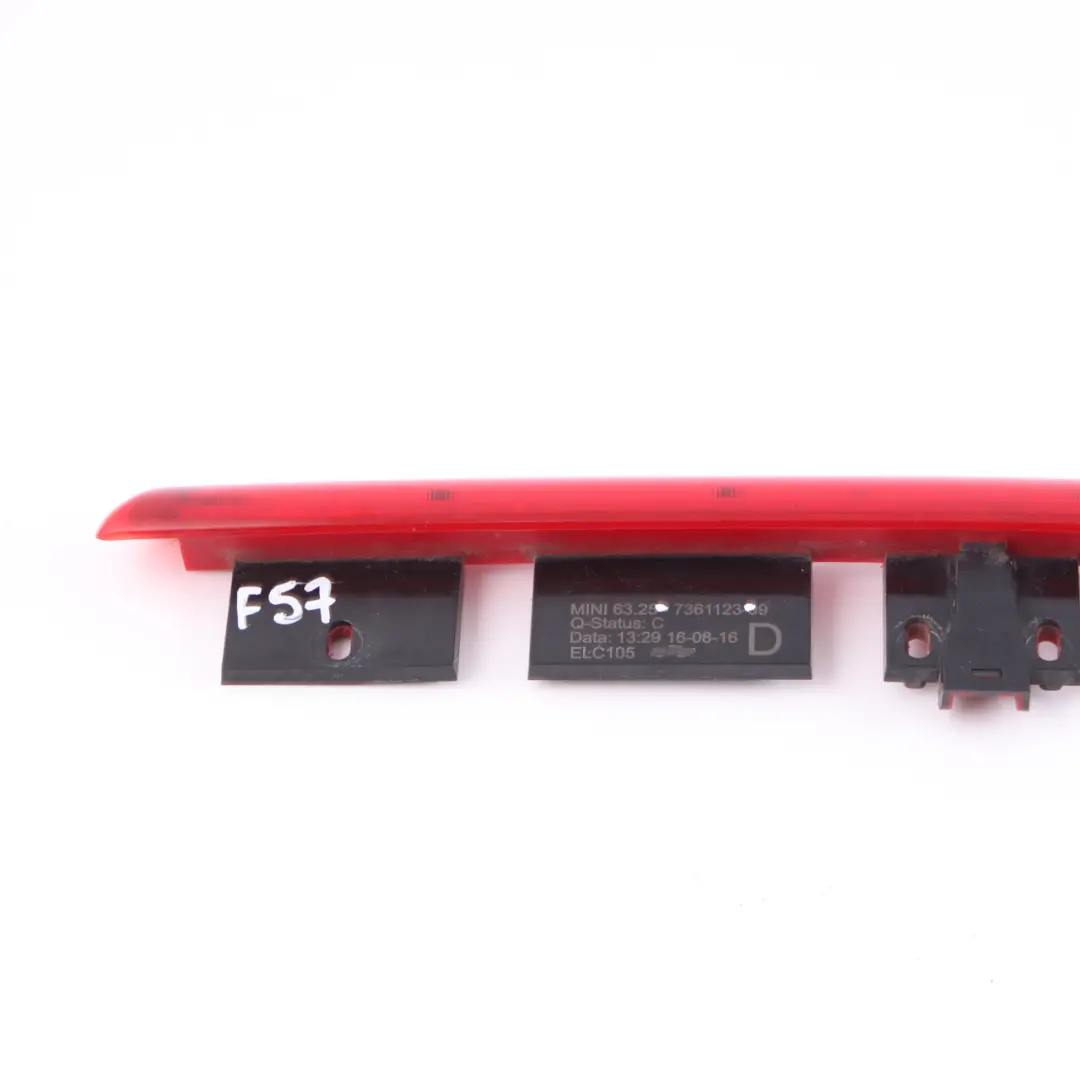 Luce Freno Terza Lampada Stop Rosso per Mini F57 Cabrio con numero di parte 7361123 Mini F57 Cabrio Luce Freno Terza Lampada Stop Rosso - SKU 7361123 - Numero di parte 7361123