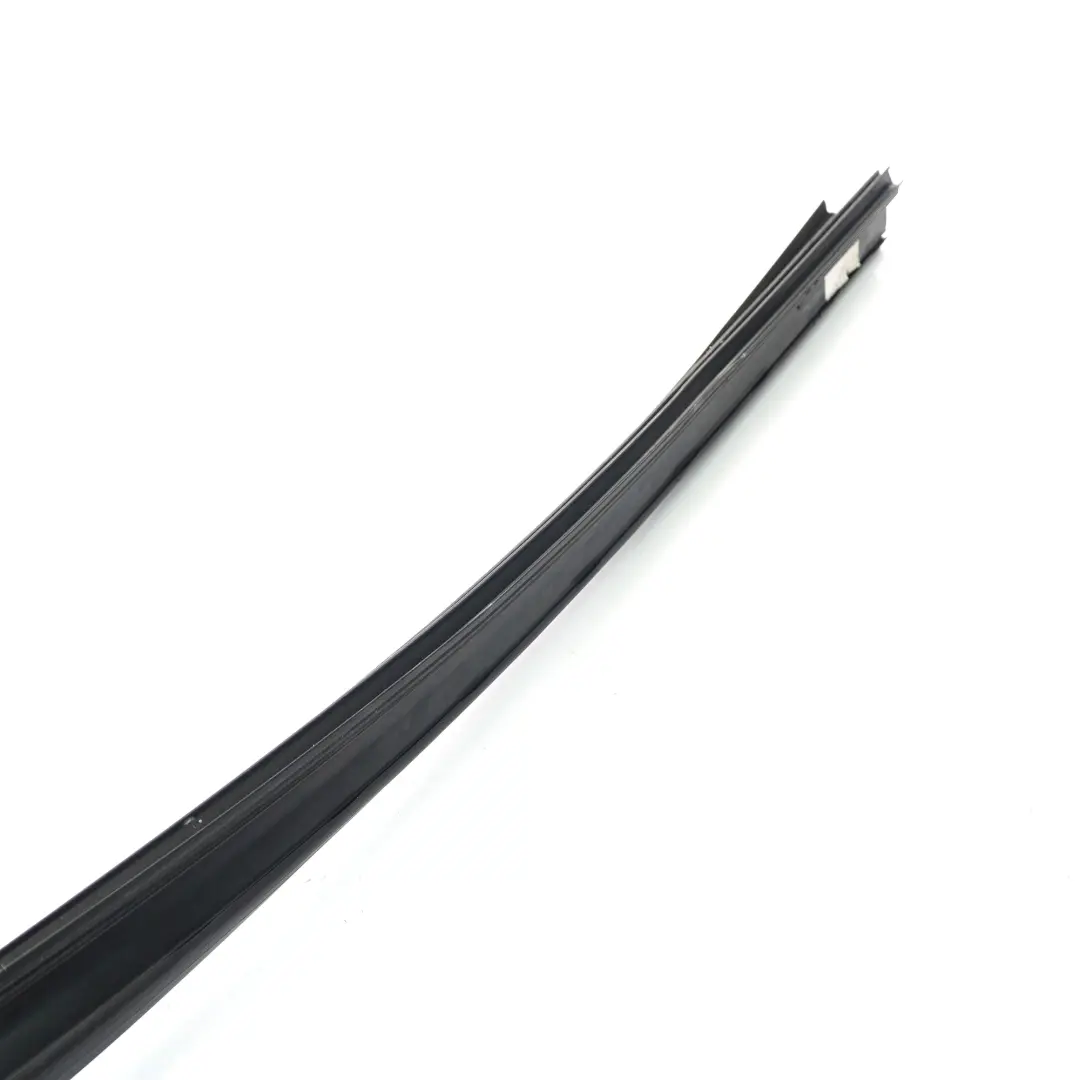 BMW X1 F48 Joint de guidage de vitre Porte avant gauche Rubber Strip - SKU 7362237 - Numéro de pièce 7362237
