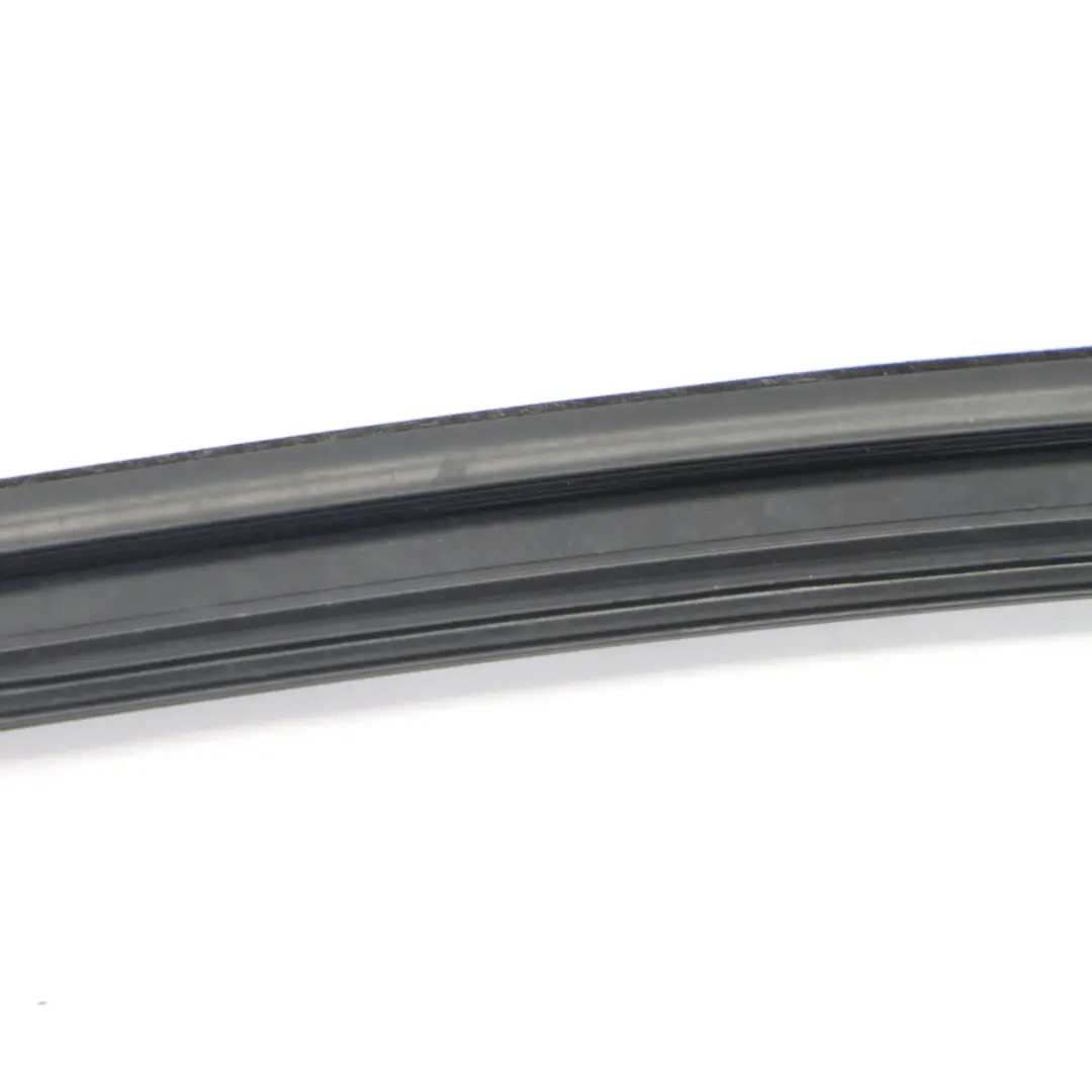 Ventana Sello Puerta Delantera Derecha Guía Marco Junta Goma para BMW X1 F48 con número de pieza 7362238 BMW X1 F48 Ventana Sello Puerta Delantera Derecha Guía Marco Junta Goma - SKU 7362238 - Número de pieza 7362238