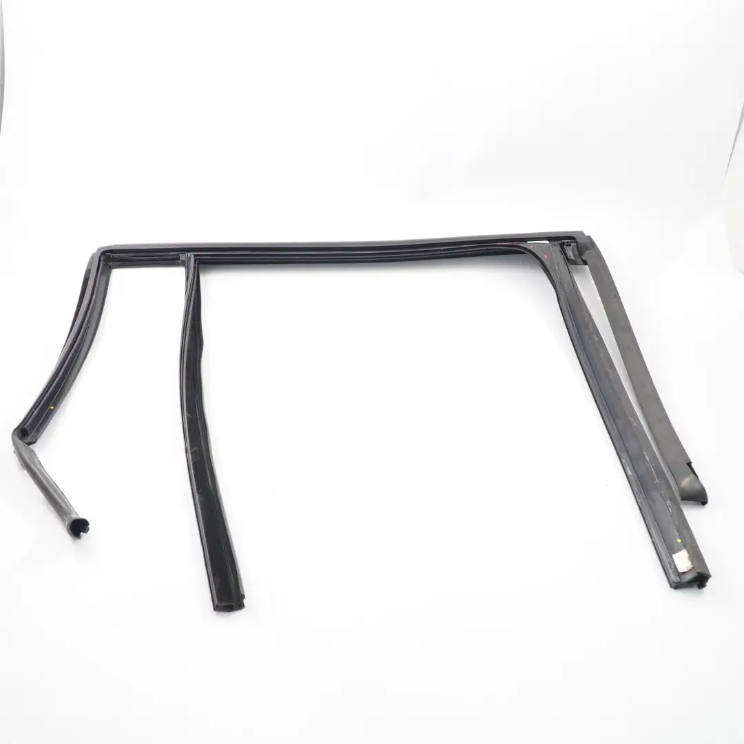 Window Guide Seal Gasket Left N/S Rear Door Rubber Strip to BMW X1 F48 with Part number 7362239 BMW X1 F48 Window Guide Seal Gasket Left N/S Rear Door Rubber Strip - SKU 7362239 - Part number 7362239