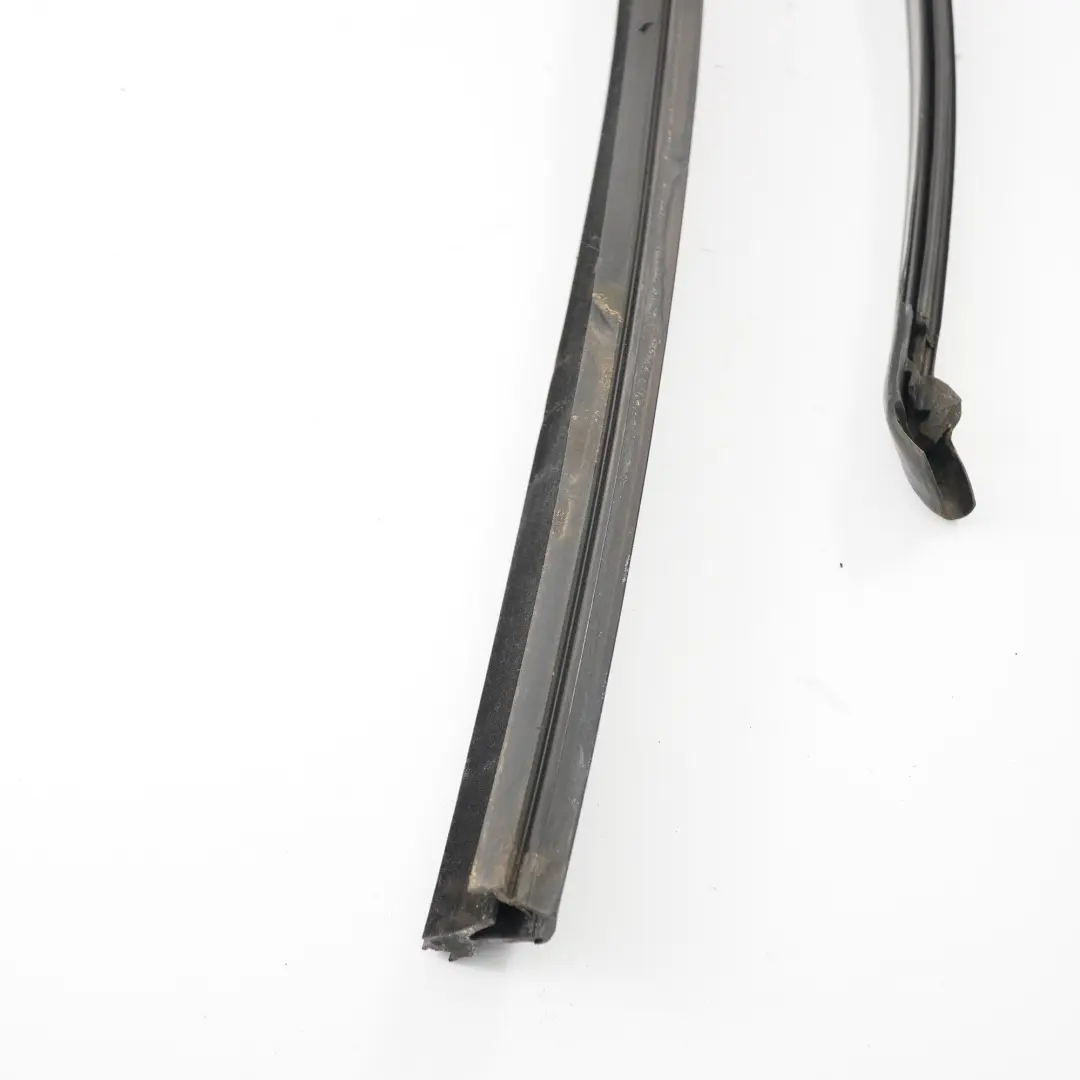 BMW X1 F48 Window Guide Seal Gasket Right O/S Rear Door Rubber Strip - SKU 7362240 - Part number 7362240