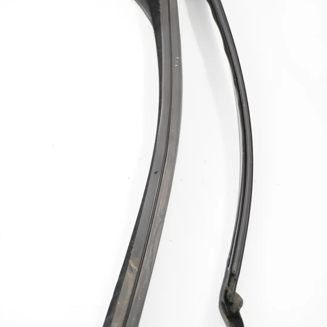 Joint de guidage de vitre Porte arrière droite pour BMW X1 F48 à propos du numéro de pièce 7362240 BMW X1 F48 Joint de guidage de vitre Porte arrière droite - SKU 7362240 - Numéro de pièce 7362240