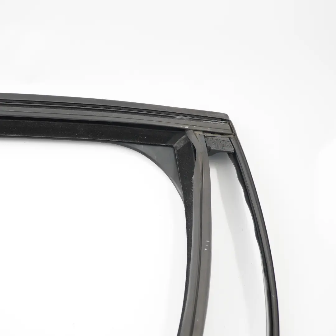 Window Guide Seal Gasket Right O/S Rear Door Rubber Strip to BMW X1 F48 with Part number 7362240 BMW X1 F48 Window Guide Seal Gasket Right O/S Rear Door Rubber Strip - SKU 7362240 - Part number 7362240