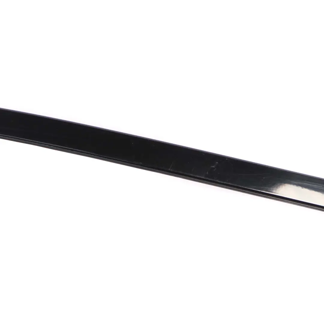 Roof Moulding Right O/S Gutter Rail Trim Schwarz 2 Black - 668 to BMW F10 LCI with Part number 7362460 BMW F10 LCI Roof Moulding Right O/S Gutter Rail Trim Schwarz 2 Black - 668 - SKU 7362460-SCH - Part number 7362460