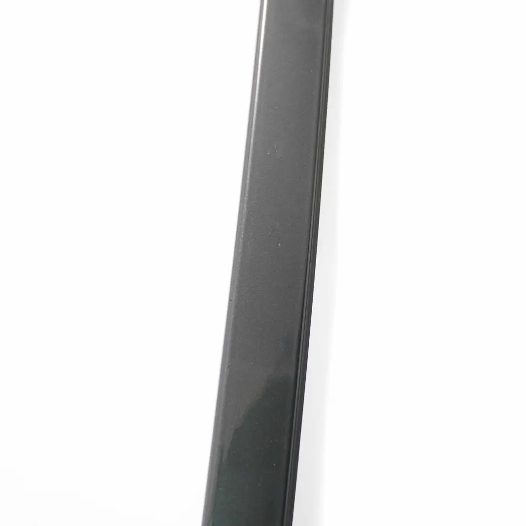 Striscia Parabrezza Destra Modanatura Primerizzata per BMW F11 Touring con numero di parte 7362464 BMW F11 Touring Striscia Parabrezza Destra Modanatura Primerizzata - SKU 7362464 - Numero di parte 7362464