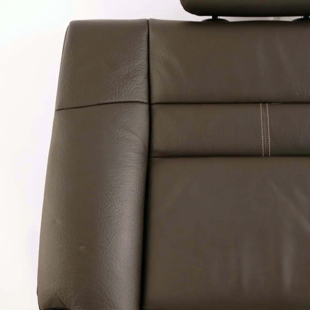 Rücksitz Rückenlehne Rechts Abdeckplatte Leder Dalbergia Braun für BMW i3 mit Teilenummer 7362920 BMW i3 Rücksitz Rückenlehne Rechts Abdeckplatte Leder Dalbergia Braun - SKU 7362920 - Teilenummer 7362920