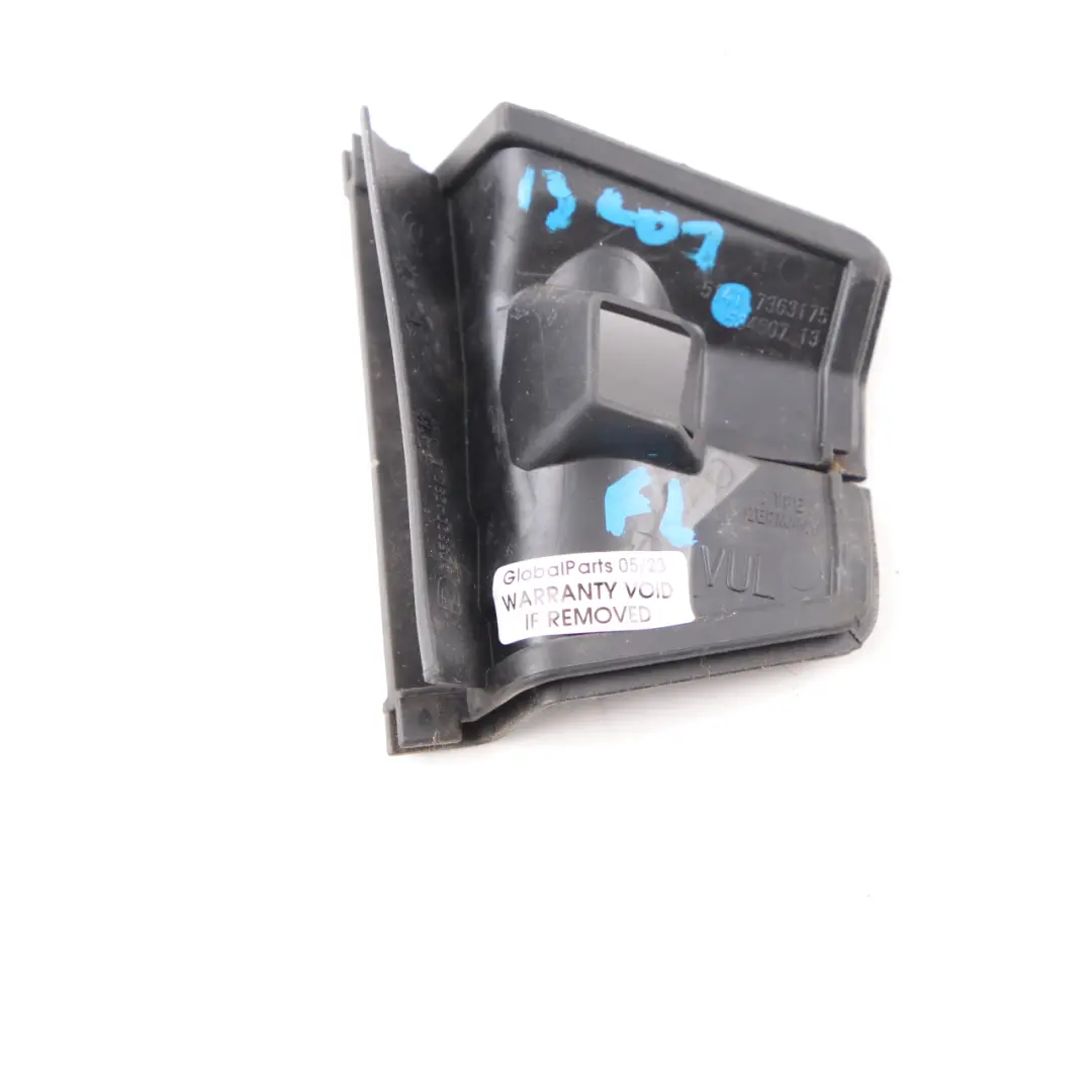 Guarnizione della porta anteriore sinistro inferiore Gomma per BMW i3 I01 con numero di parte 7363175 BMW i3 I01 Guarnizione della porta anteriore sinistro inferiore Gomma - SKU 7363175 - Numero di parte 7363175