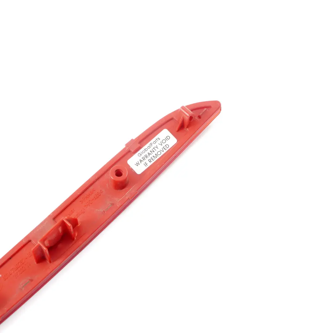 Odblask Zderzaka Tył Tylny do BMW F20 F21 LCI o numerze 7363787 BMW F20 F21 LCI Odblask Zderzaka Tył Tylny - SKU 7363787 - Numer Części 7363787