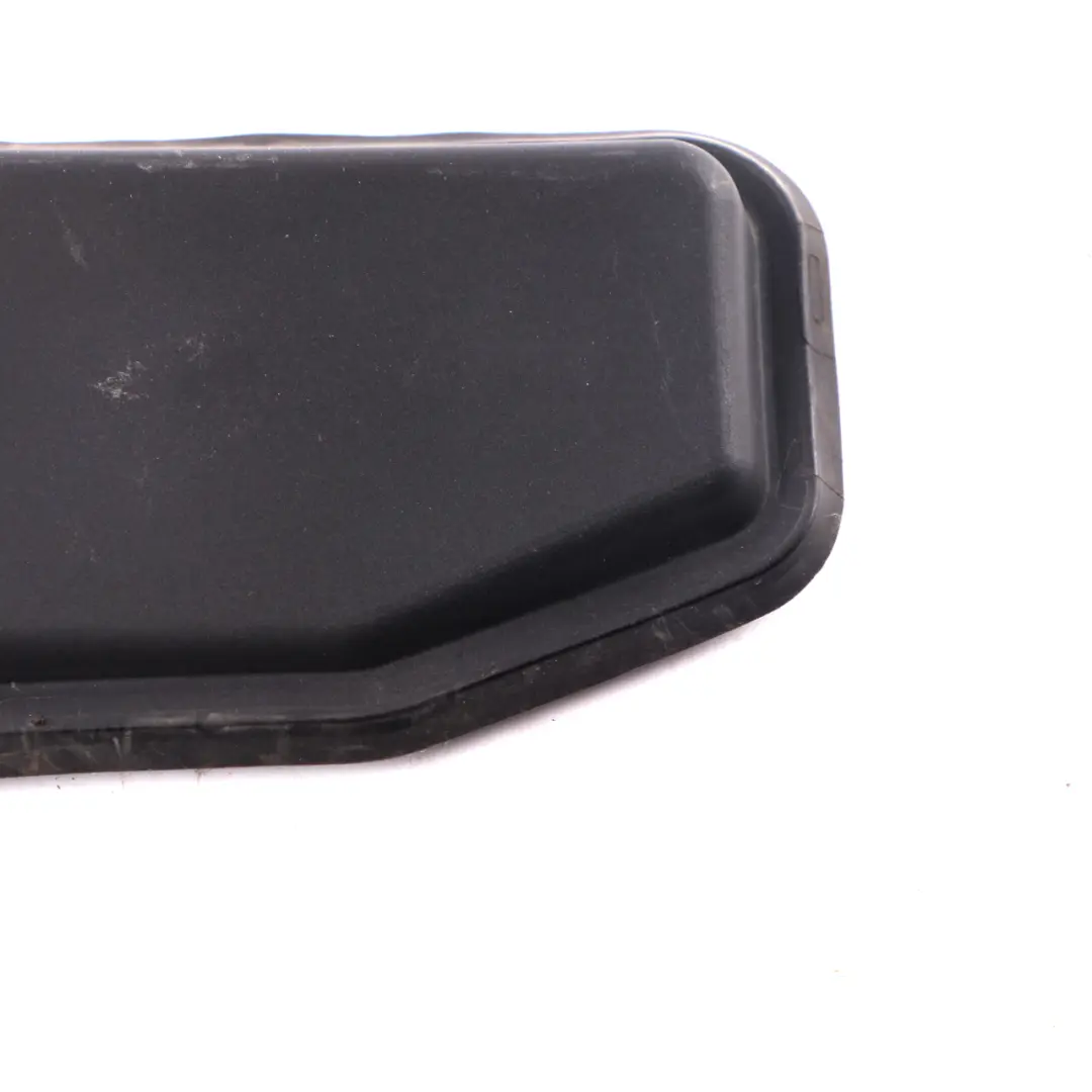 Lampada Luce Coperchio Servizio Esterno Posteriore per Mini Clubman F54 con numero di parte 7363849 Mini Clubman F54 Lampada Luce Coperchio Servizio Esterno Posteriore - SKU 7363849 - Numero di parte 7363849