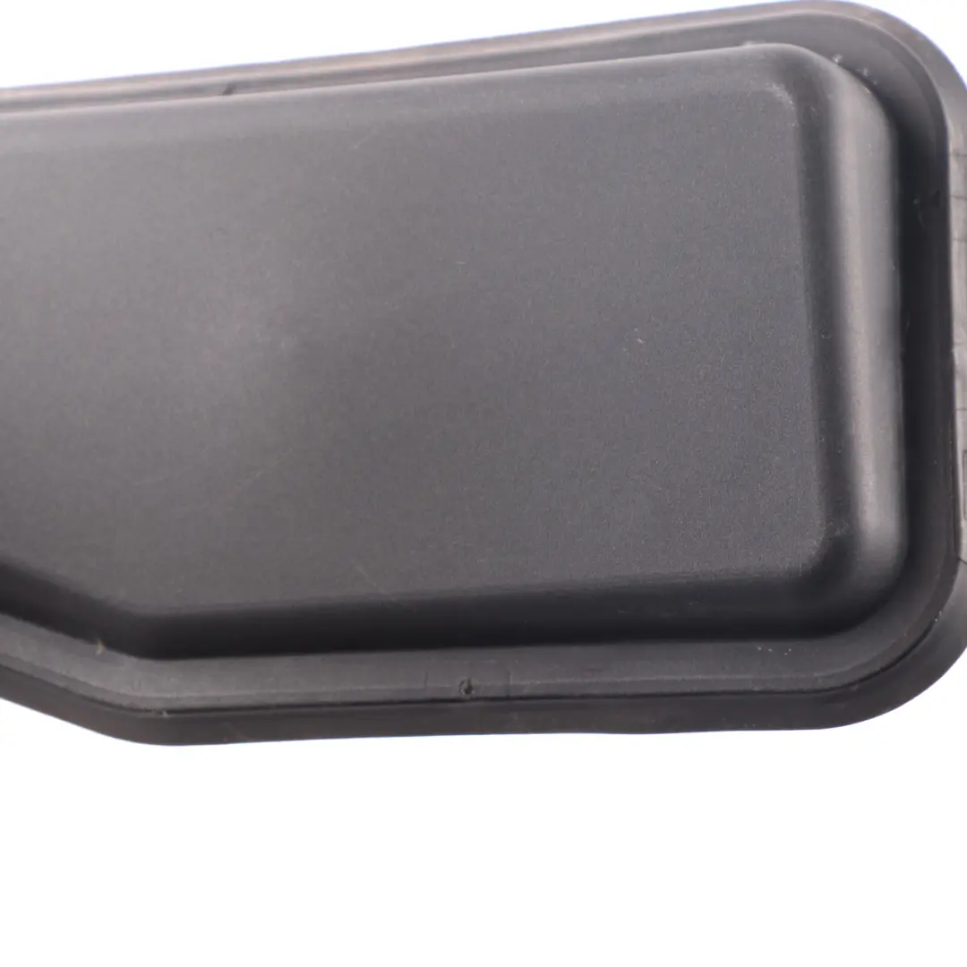 Lampada Luce Coperchio Di Esterno Posteriore Destro per Mini Clubman F54 con numero di parte 7363850 Mini Clubman F54 Lampada Luce Coperchio Di Esterno Posteriore Destro - SKU 7363850 - Numero di parte 7363850