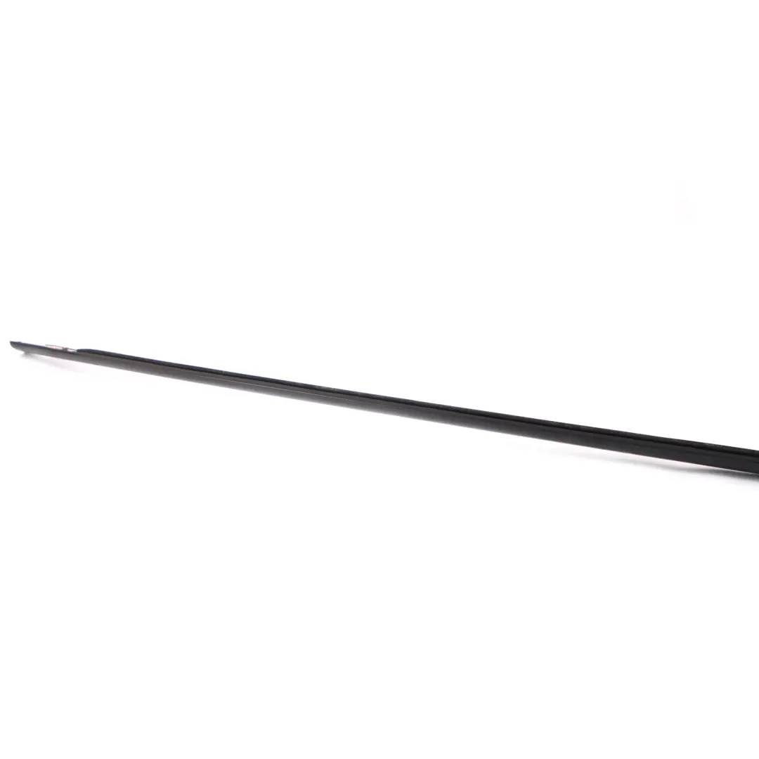Canal Cubierta Tira Puerta Delantera Derecha Exterior Alto Brilo para BMW F26 con número de pieza 7364752 BMW F26 Canal Cubierta Tira Puerta Delantera Derecha Exterior Alto Brilo - SKU 7364752 - Número de pieza 7364752
