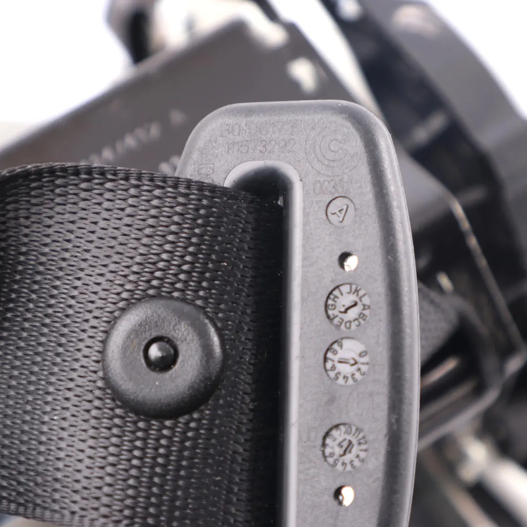 Ceinture sécurité banquette arrière gauche Noir pour Mini Cooper Clubman F54 à propos du numéro de pièce 7364761 Mini Cooper Clubman F54 Ceinture sécurité banquette arrière gauche Noir - SKU 7364761 - Numéro de pièce 7364761