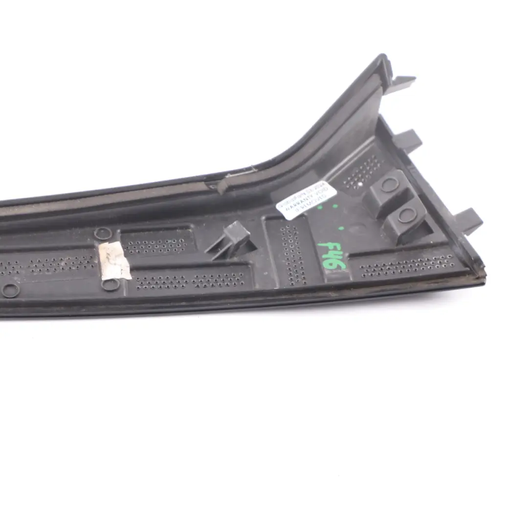 Heckklappe Koffer raum Seite Spoiler hinten links Abdeckung für BMW F46 mit Teilenummer 7364775 BMW F46 Heckklappe Koffer raum Seite Spoiler hinten links Abdeckung - SKU 7364775 - Teilenummer 7364775