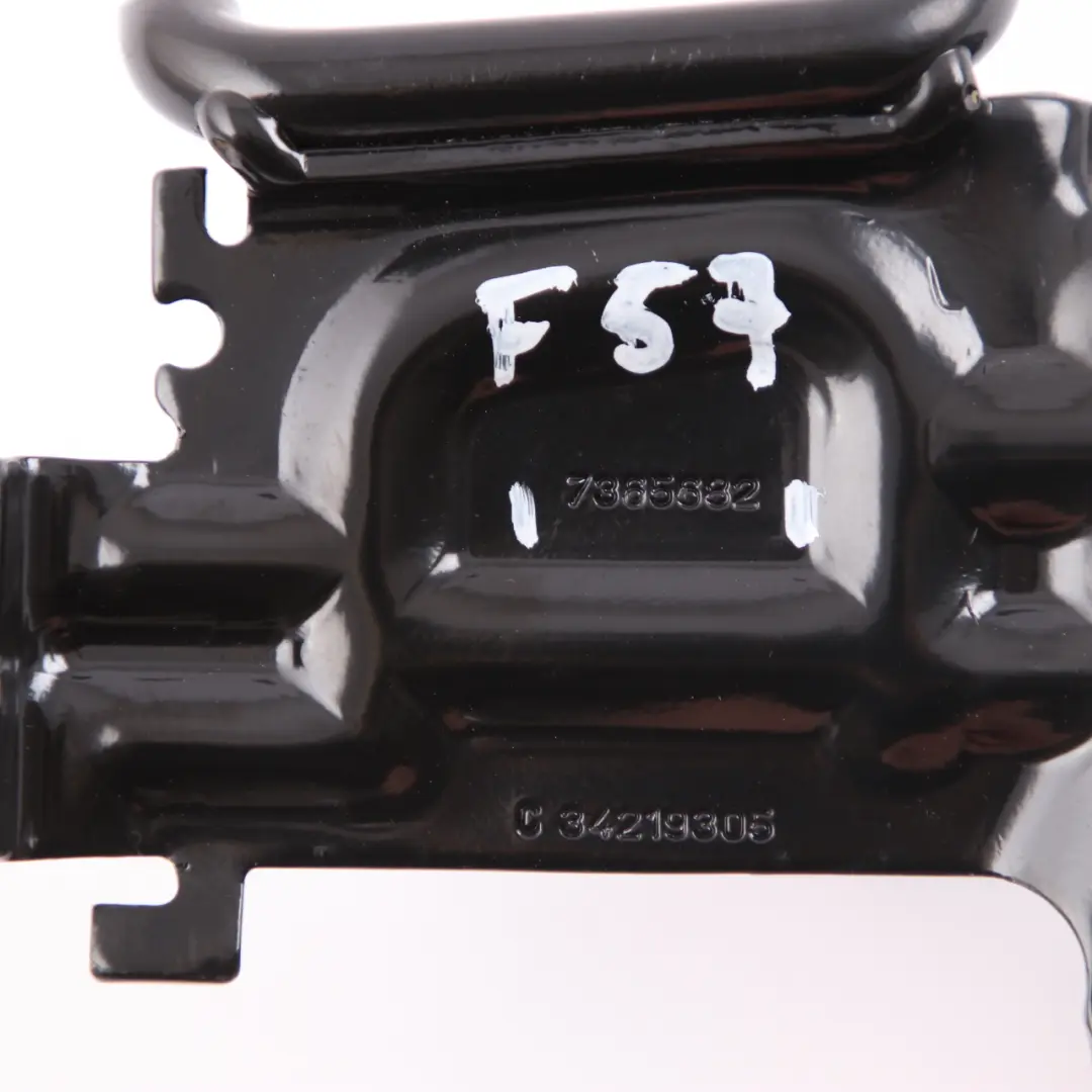 Belt Holder Guide Loop Right Side O/S Seatbelt to Mini F57 Cabrio Seat with Part number 7365682 Mini F57 Cabrio Seat Belt Holder Guide Loop Right Side O/S Seatbelt - SKU 7365682 - Part number 7365682