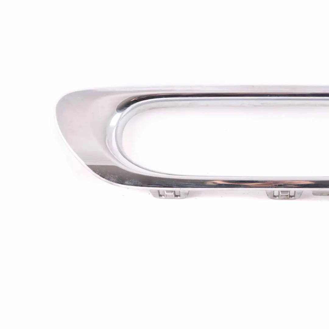 Parachoques trasero Fog Light Cover Finisher Cromo para Mini F55 F56 F57 con número de pieza 7365737 Mini F55 F56 F57 Parachoques trasero Fog Light Cover Finisher Cromo - SKU 7365737-1 - Número de pieza 7365737