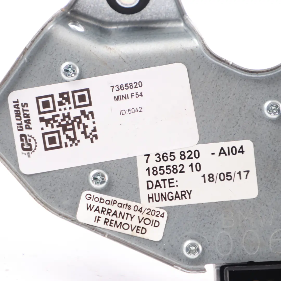 Motore tergicristallo lunotto destro per Mini Cooper Clubman F54 con numero di parte 7365820 Mini Cooper Clubman F54 Motore tergicristallo lunotto destro - SKU 7365820 - Numero di parte 7365820
