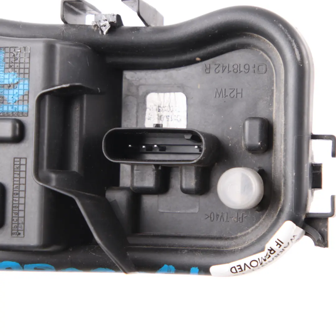 Support Ampoule Arriere Eclairage Panneau Lateral Droit 2993580 pour BMW X1 E84 à propos du numéro de pièce 7366066 BMW X1 E84 Support Ampoule Arriere Eclairage Panneau Lateral Droit 2993580 - SKU 7366066 - Numéro de pièce 7366066