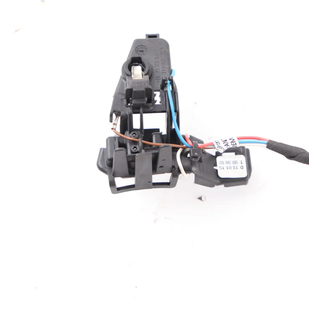 Light Bulb Socket BMW F32 F33 Holder Rear Left N/S Lamp Side Panel to with Part number 7366069 Light Bulb Socket BMW F32 F33 Holder Rear Left N/S Lamp Side Panel - SKU 7366069 - Part number 7366069