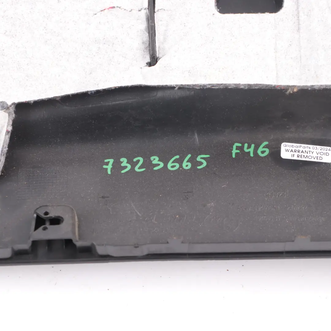 BMW F46 Colonne Colonne C Bas caisse Arrière Gauche Cache Panneau Noir 7323665 - SKU 7366841 - Numéro de pièce 7366841