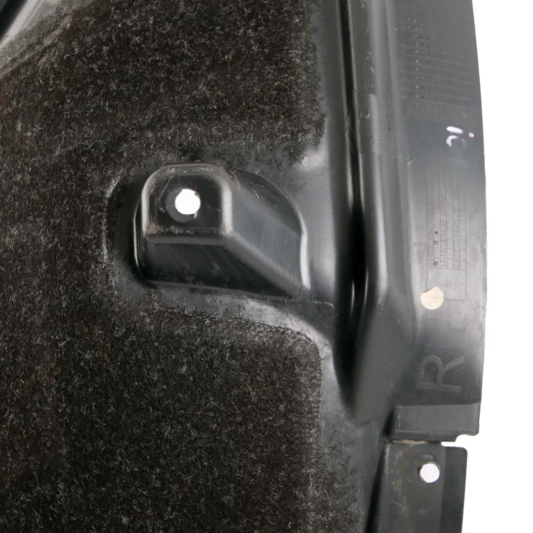 Arch BMW i3 Front Right O/S Liner Housing Trim Rear Section to Cover Wheel with Part number 7368602 Cover Wheel Arch BMW i3 Front Right O/S Liner Housing Trim Rear Section - SKU 7368602 - Part number 7368602