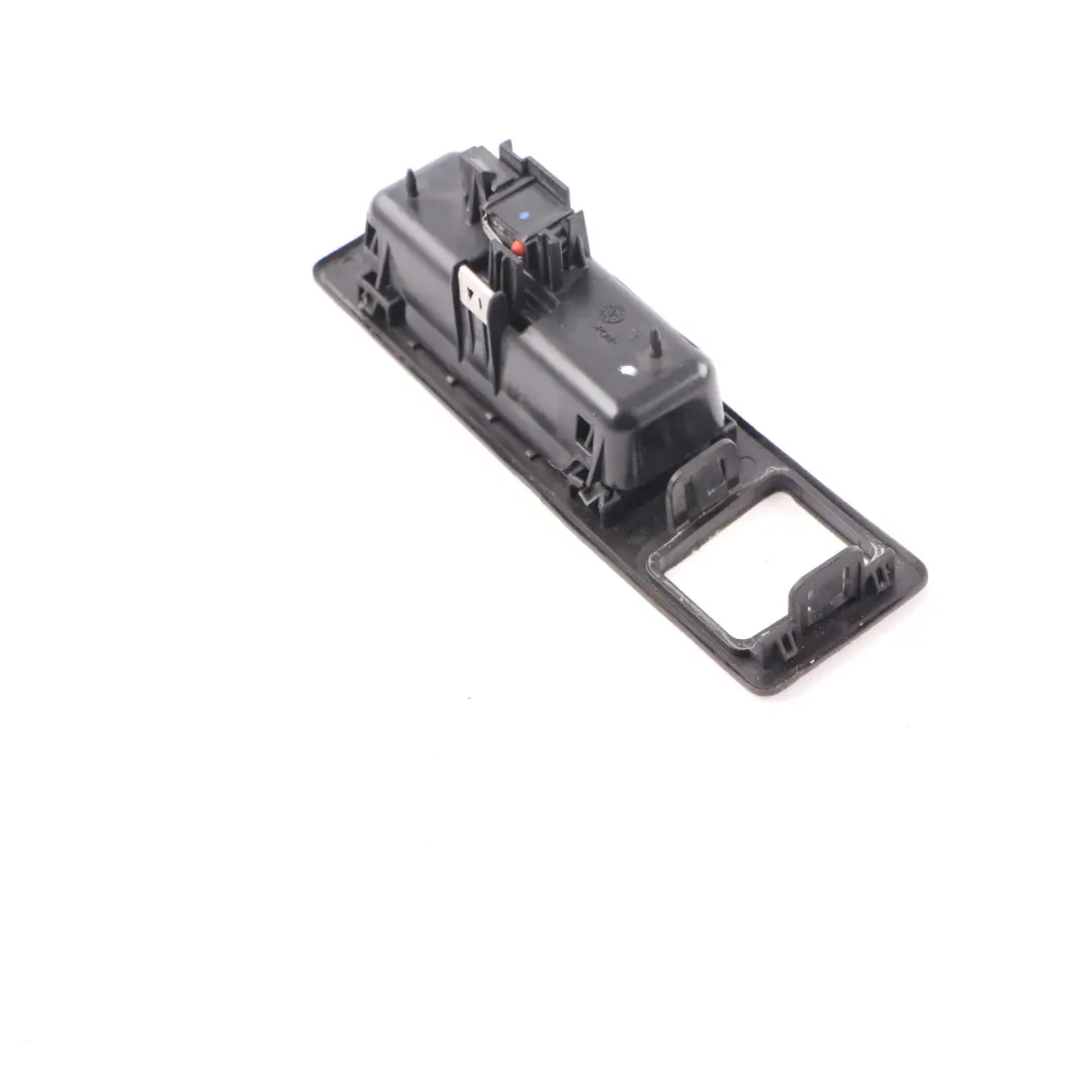  Asa portón trasero BMW F10 F11 F30 F31 Botón apertura maletero - SKU 7368753-2 - Número de pieza 7368753