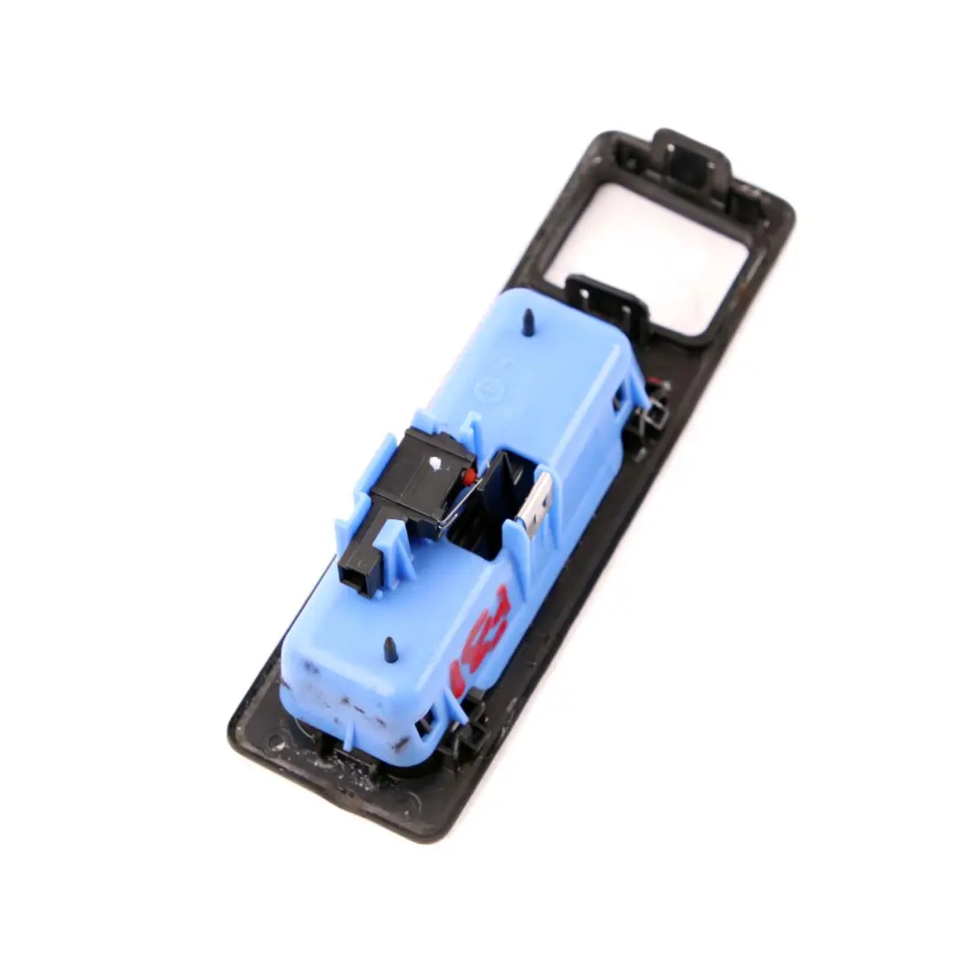  Poignée Hayon BMW F10 F11 F30 F31 Panneau Garniture Coffre Bouton - SKU 7368753 - Numéro de pièce 7368753