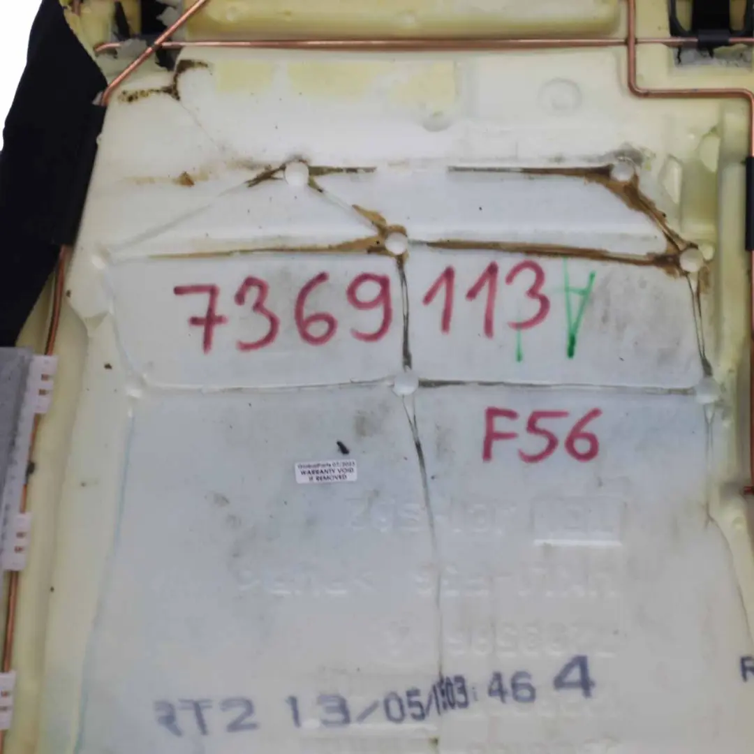 Kanapa Tylna Siedzisko Materiał Skóra do Mini F56 o numerze 7369113 Mini F56 Kanapa Tylna Siedzisko Materiał Skóra - SKU 7369113 - Numer Części 7369113